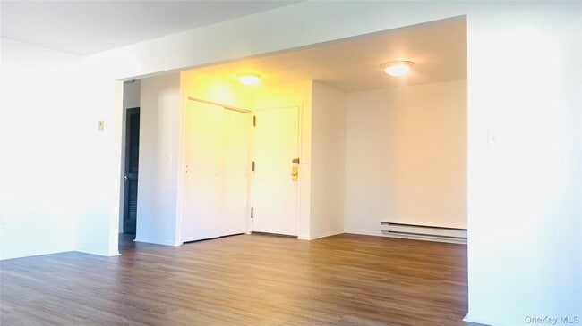 Building Photo - 351 Sierra Vista Ln