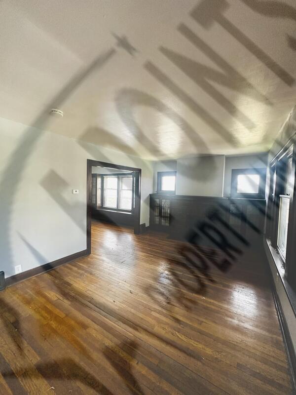 Foto del edificio - 2774 E 117th St