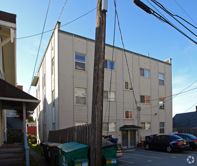 Building Photo - The Fitzgerald Apartments