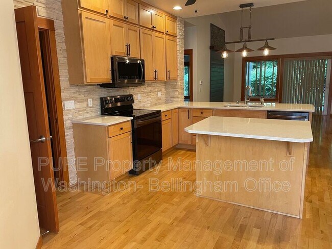 Foto del edificio - 5446 Tanager Rd