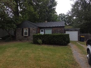 Building Photo - 8109 Ward Pkwy