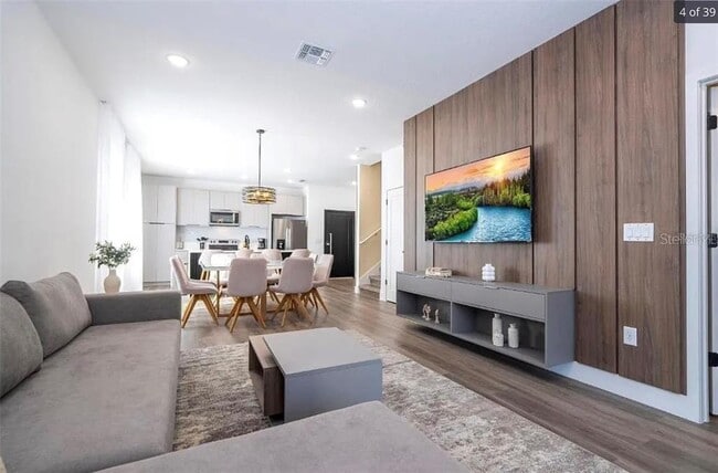 Foto del edificio - 9120 Boracay Ct