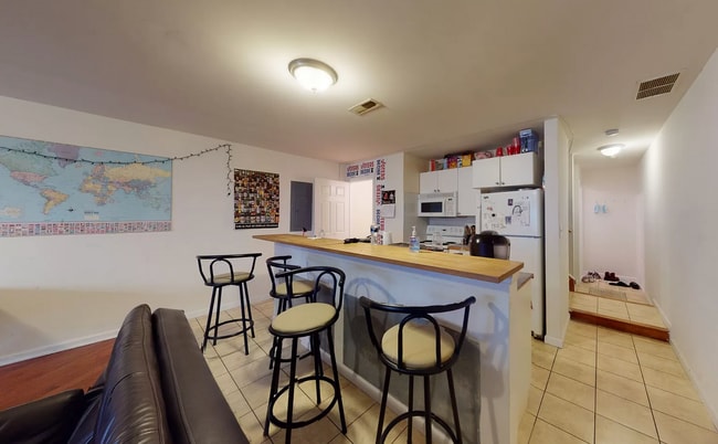Photo - 1810 N 17th St Apartment