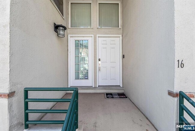 Foto del edificio - 16 Grand Cove Way