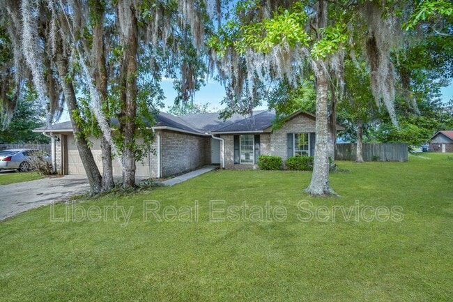 Foto del edificio - 1501 Woodcrest Cir