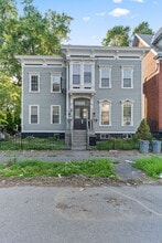 Building Photo - 109 Park Pl