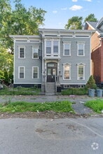 Building Photo - 109 Park Pl
