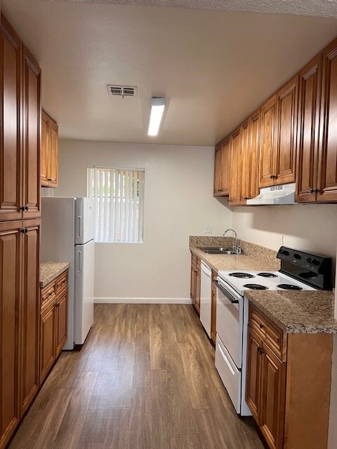 Foto del edificio - Autumn Haze Apartments