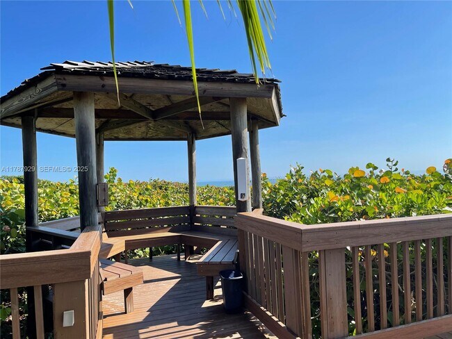 Foto del edificio - 5047 N Hwy A1A