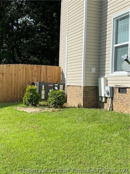 Building Photo - 1212 Butterwood Cir