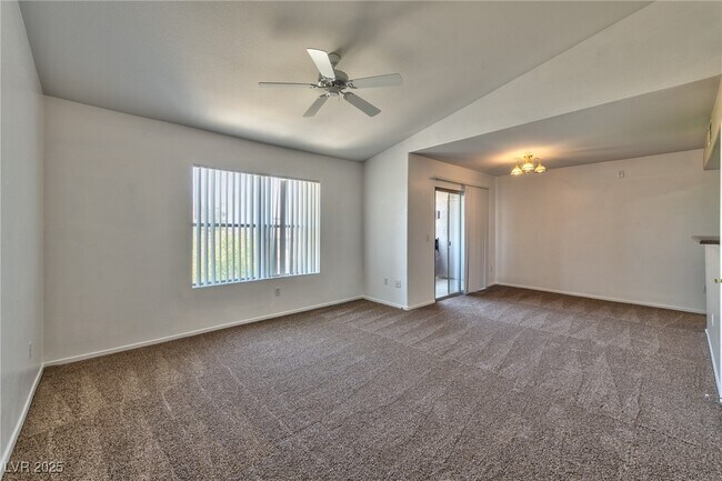 Building Photo - 45 Maleena Mesa St