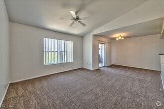 Building Photo - 45 Maleena Mesa St
