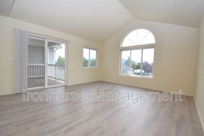 Foto del edificio - 509 Hunters Way
