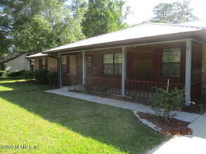 Building Photo - 11375 Pine Loop