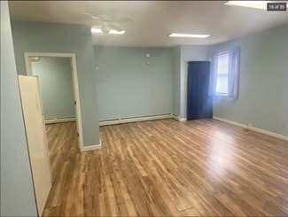 Building Photo - 656 Depot St