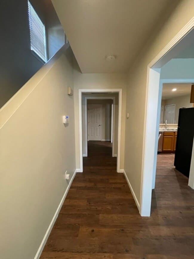 Building Photo - 5206 Brooktree Dr