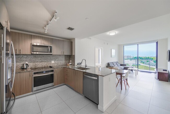 Foto del edificio - 5350 NW 84th Ave