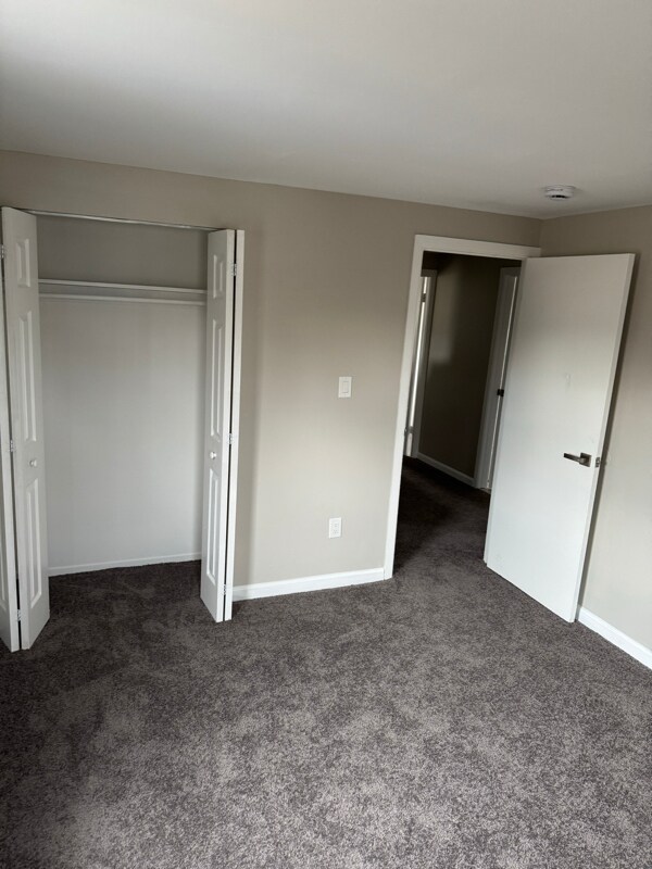 Foto del edificio - 70 Berkshire Ln