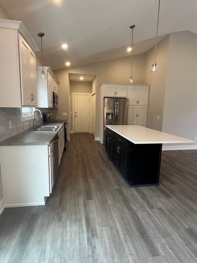 Foto del edificio - 13166 Indigo Ct