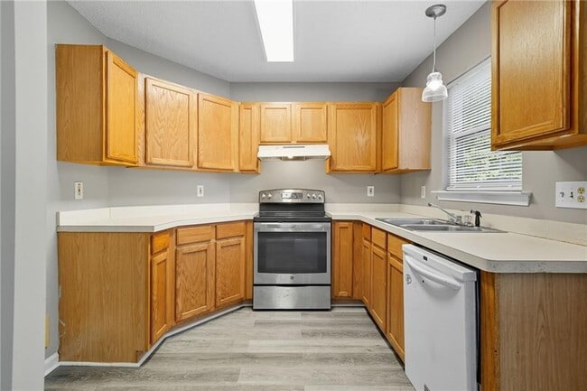 Building Photo - 273 Cottonwood Creek Cir