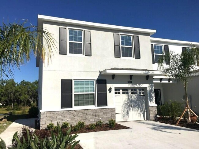 Foto del edificio - 5524 Twilight Grey Ln