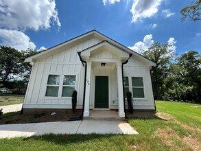 Building Photo - 186 Stanelle Dr