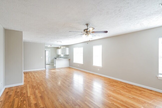 Building Photo - 3426 Cross Meadow Dr