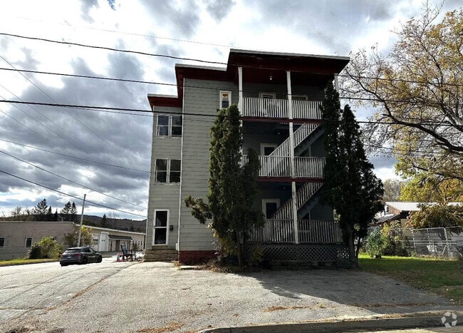 Building Photo - 39 Kimball Ave