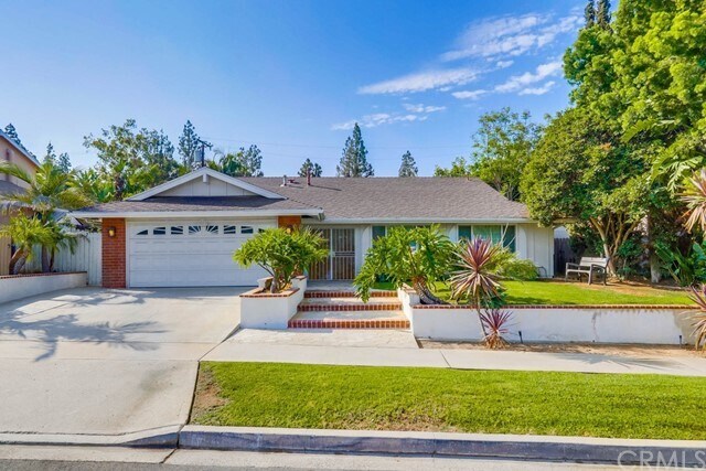 Foto principal - 25062 Greenbay Dr