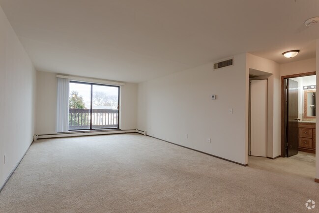 1HAB, 1.5BA - Comedor - C - Bayside Village Apartments