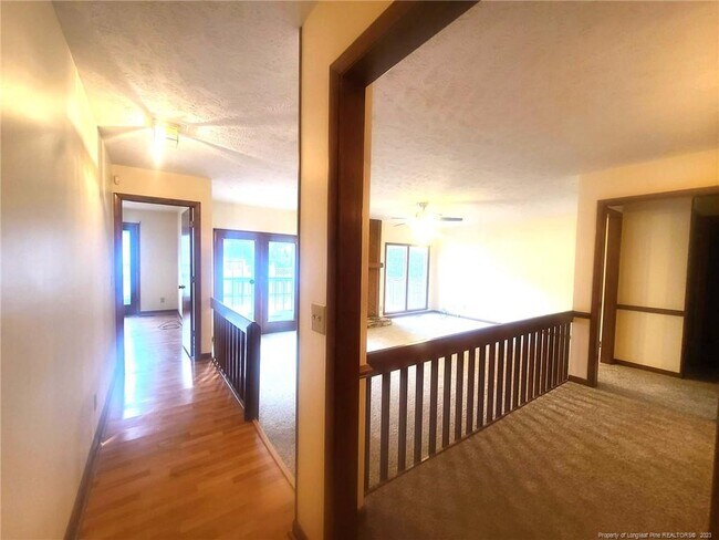 Foto del edificio - 7453 Beaver Run Dr