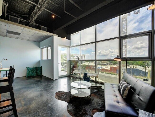 Foto del edificio - 601 Brushy St