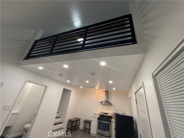 Foto del edificio - 12119 Bambi Pl