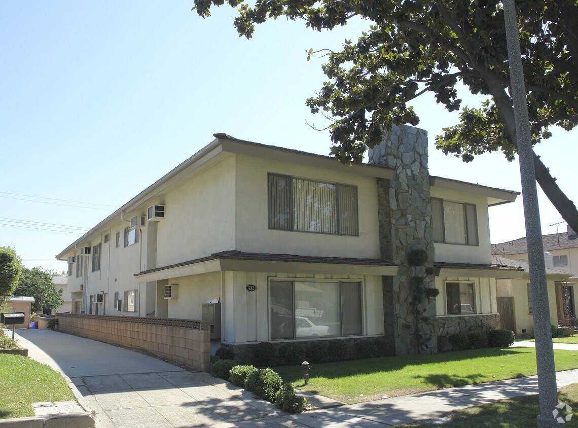 Foto del edificio - 432 N Monterey St