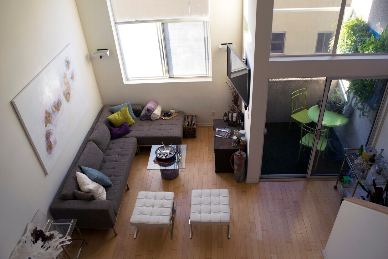 Bird's eye view, furnished - 1511 16th St