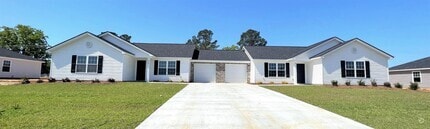 Building Photo - 124 Callaway Cres