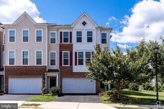 Building Photo - 24689 Capecastle Terrace