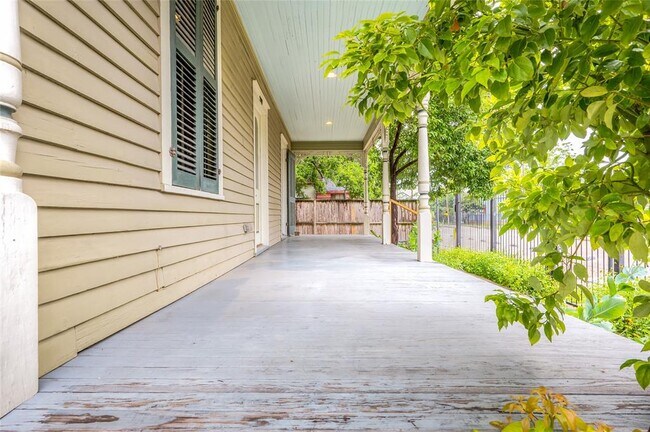 Foto del edificio - 2017 Elysian St