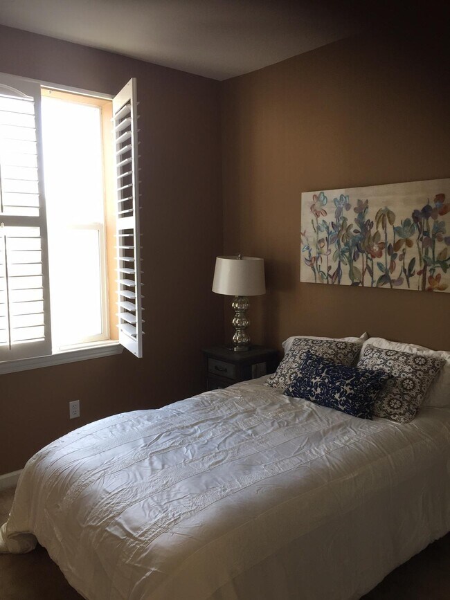 Foto del edificio - 467 Pariso Terrace