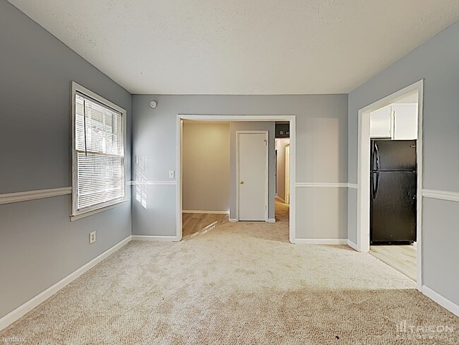 Building Photo - 3194 Fern Valley Dr SW
