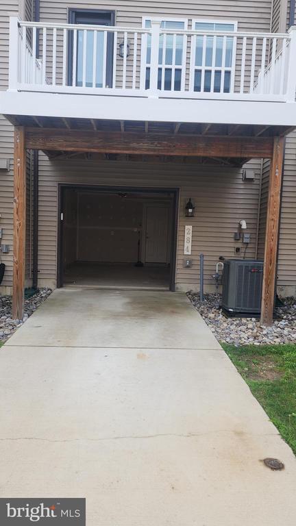 Building Photo - 284 Phoenix Dr