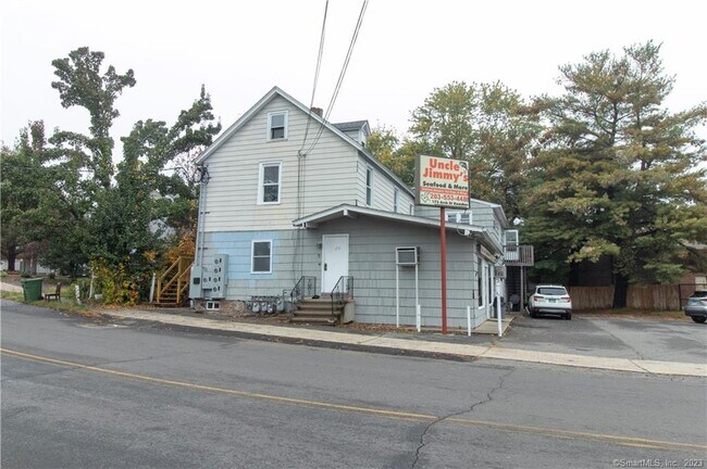 Building Photo - 173 Arch St