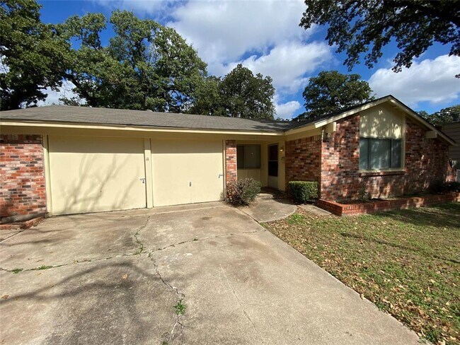 Foto del edificio - 3505 Grady St