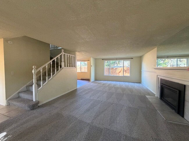 Building Photo - 2735 Almaden St