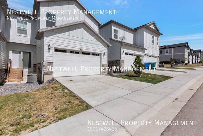 Building Photo - Stunning 4-bed Townhome in Lehi