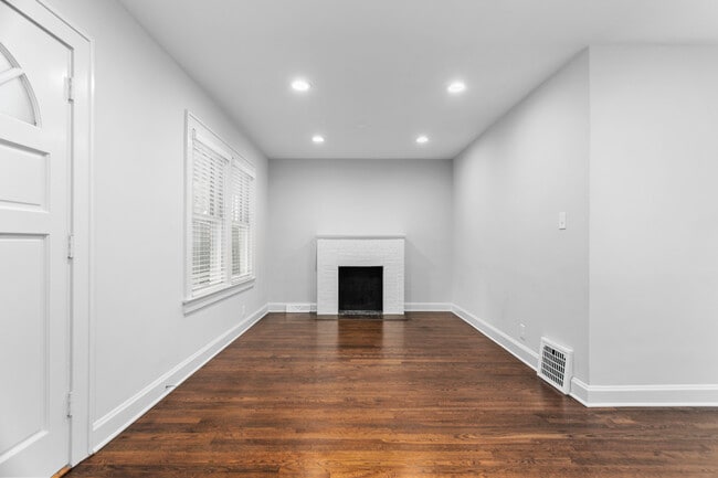 Building Photo - 4105 Adams St