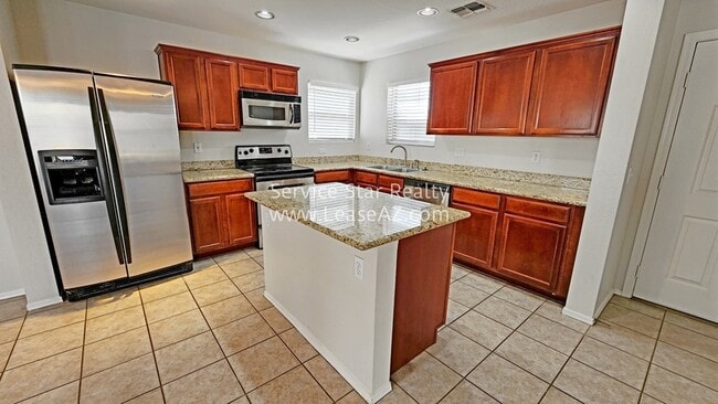 Building Photo - 2644 S Sailors Way