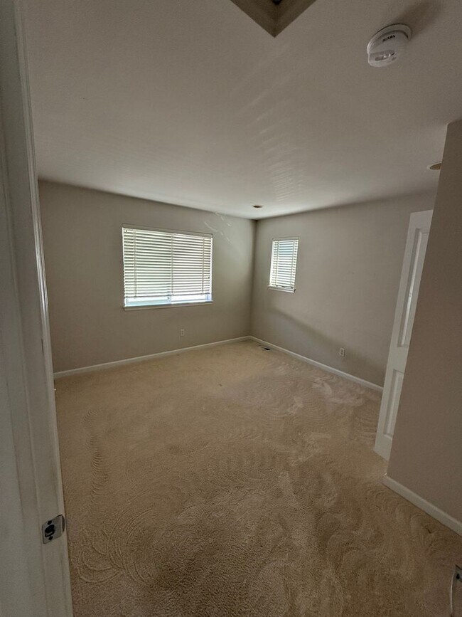 Foto del edificio - Updated Beautiful Mill Creek Home!