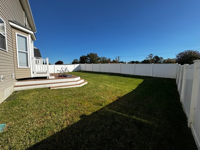 Building Photo - 22330 Douglas Ct