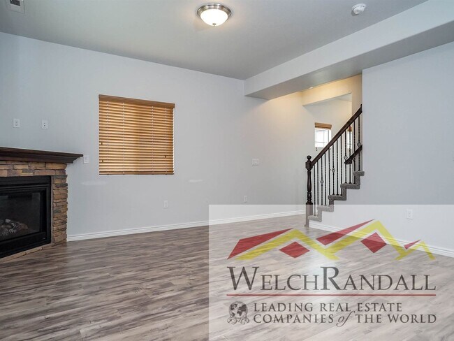 Foto del edificio - Mountain Green Townhome